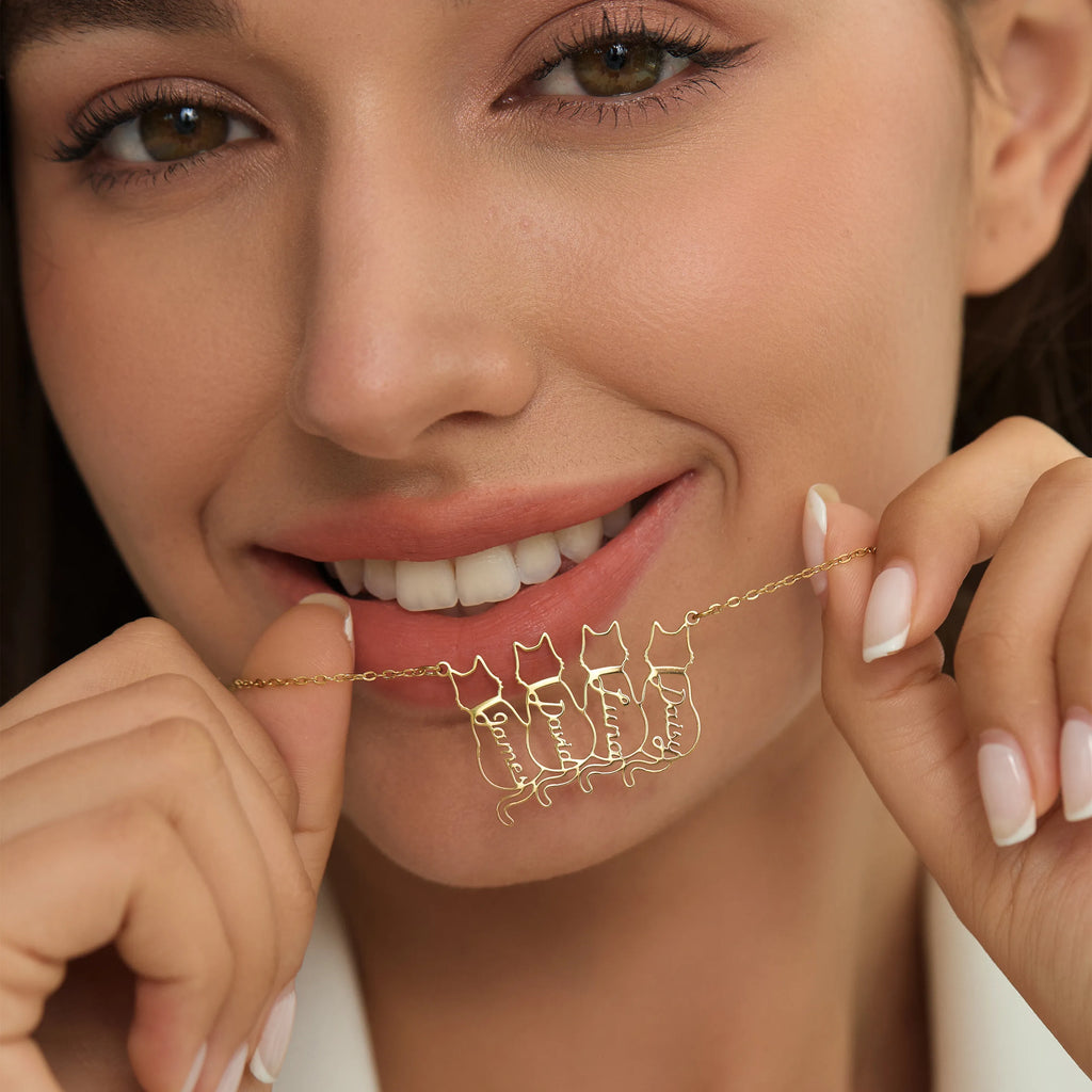 Złoty Naszyjnik „Koci Amulet Szczęścia” z Imieniem