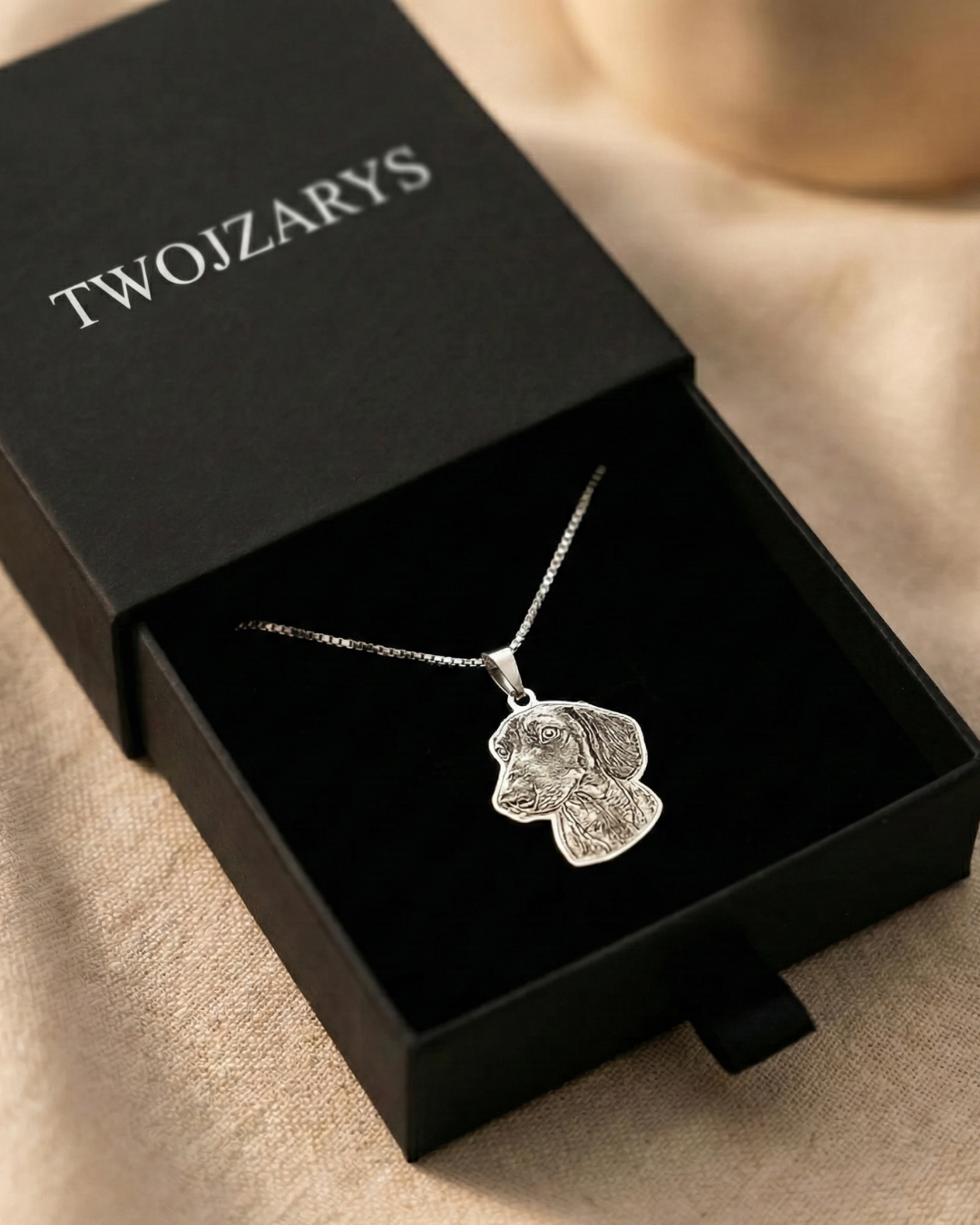 Naszyjnik z grawerem ze zdjęcia